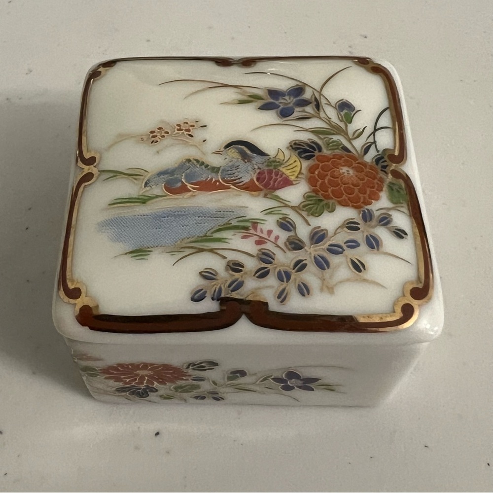 Vintage Shibata Japan Mini Trinket Dish w/ Lid